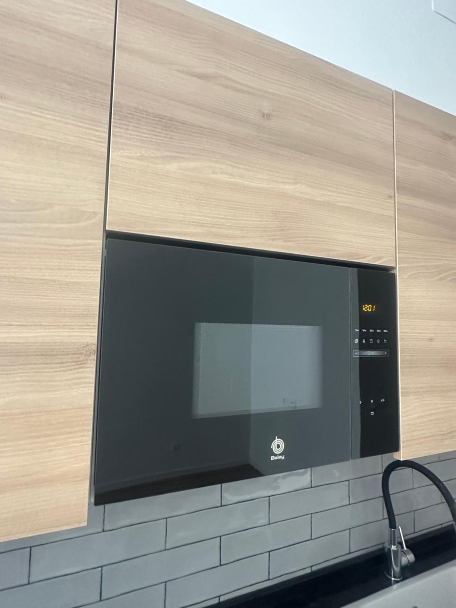 Portobeach Valencia Suites Εξωτερικό φωτογραφία