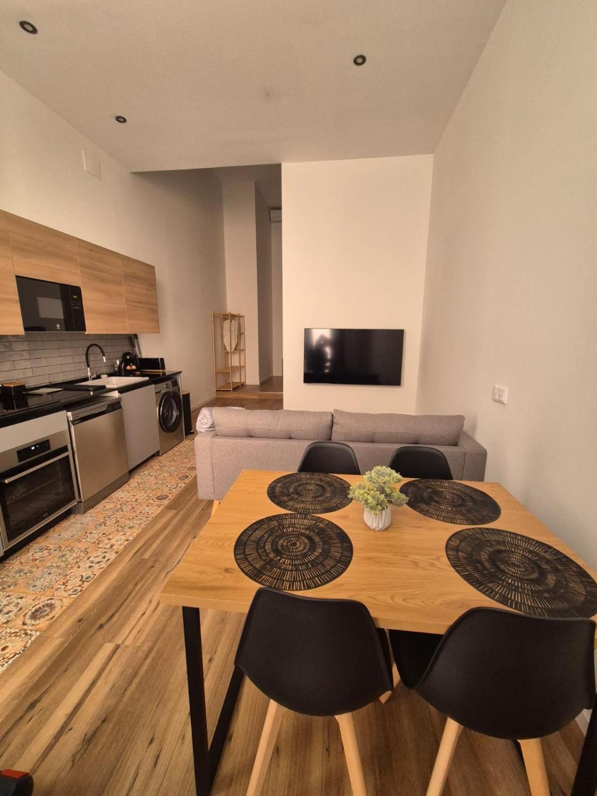 Portobeach Valencia Suites Εξωτερικό φωτογραφία