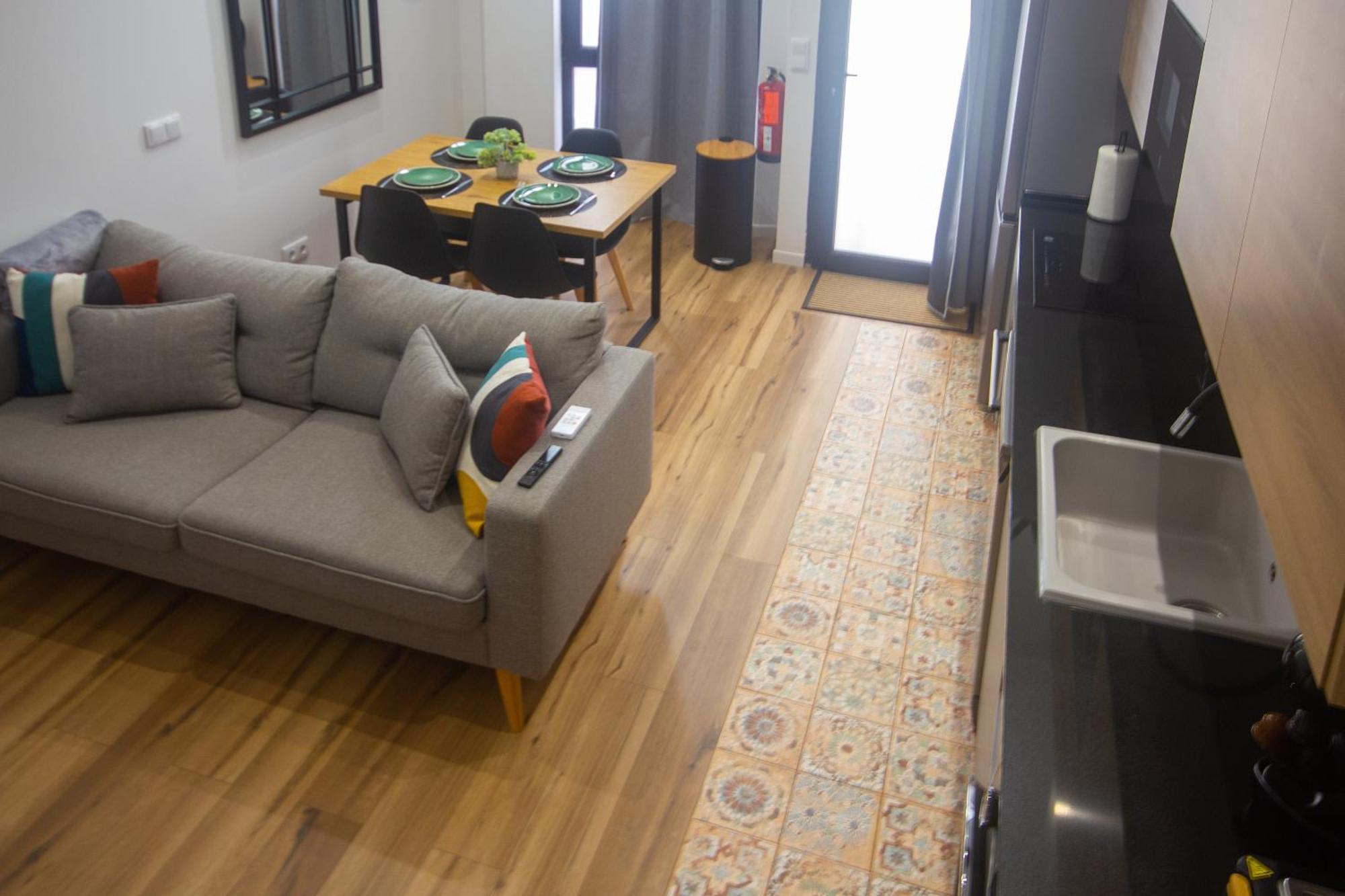 Portobeach Valencia Suites Εξωτερικό φωτογραφία